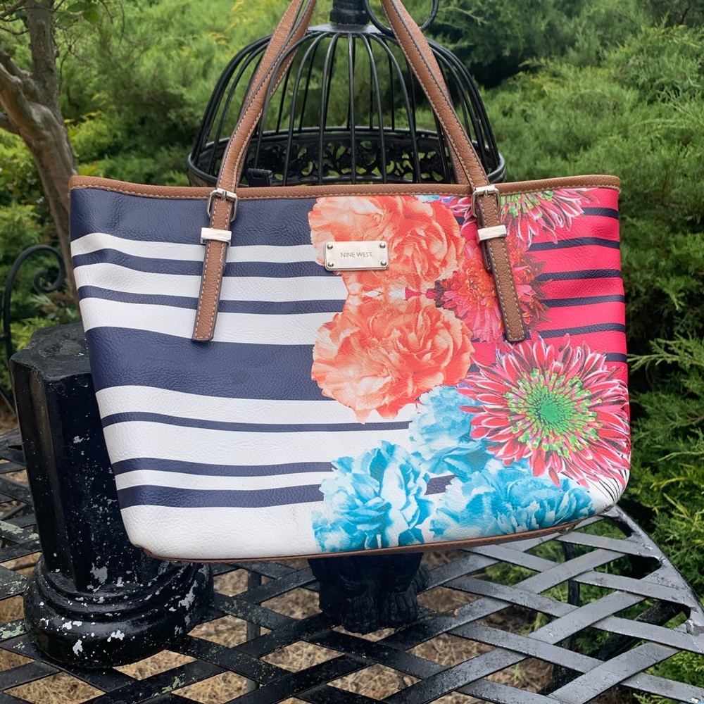 Nine West Red and Blue Tote Bag with Floral DesignHP25x3 - Picture 8 of 9